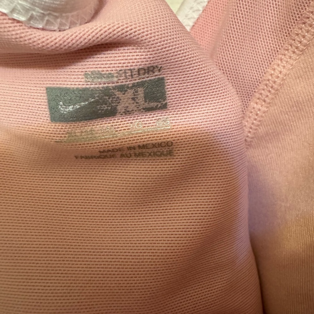 Nike Fit Dry Pink Tank Top for Workout sz XL Women’s V-Neck Athletic Athleisure - Picture 3 of 4